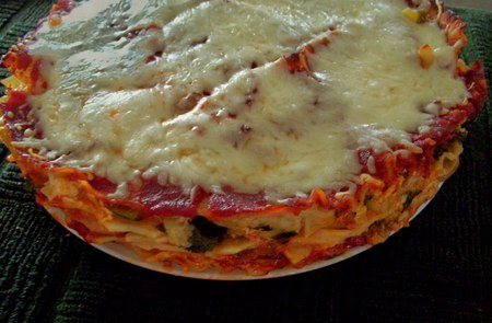 Lasagnia Pie - tomato sauce, food, lasagnia, pie