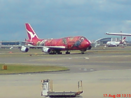 Qantas's Boeing 747-438ER 'Wunala Dreaming' as seen from Heathrow Airport airfield. - australian, aboriginese, qantas, artwork, airport