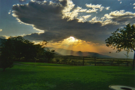 Oregon Beauty - sunrays, grass, scenery, oregon