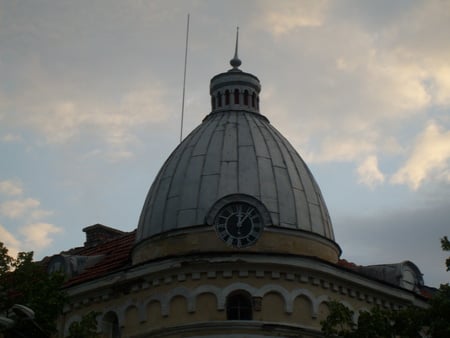 Old Clock - clouds, photography, clock, photo, architecture, vratza, time, sky, building, bulgaria