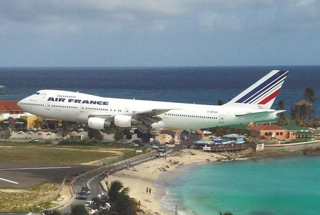 St Maarten Landing - air france, caribbean, st maarten, boeing 747