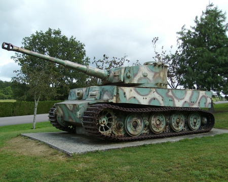 Pzkw6 Tiger Tank - germany, pzkw, tank, tiger, ww2, war, panzer, german