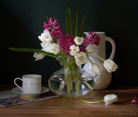 still life - photo, flowers, purple, nice, vase, water, beautiful, photography, cool, still life, flower, bouquet, jug, white, tulips, hyacinth, cup