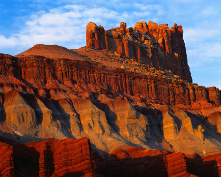 Desert Colors - clouds, desert, blue, beautiful, rock, colors, skies, nature, cliff