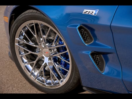 Chevrolet Corvette ZR1 - brake, chevrolet, zr1, corvette, wheel