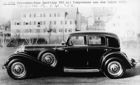 Mercedes Benz 380 Czbriolet B Version - classic, road, black, mercedes benz, buidlings