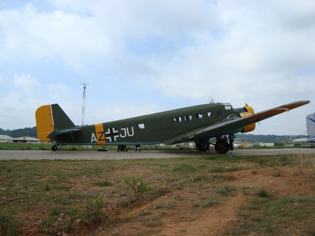 Junkers JU-52 - luftwaffe, junkers, war, german, air force, germany, ww2, transport, ju52