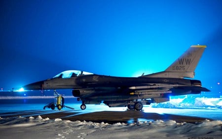 F-16 Fighting Falcon - cool, glow, awesome, external fuel tanks, fighting falcon, equipment, f-16, planes, nice, missiles, light, f-16 fighting falcon, bombs, cockpit, airplanes