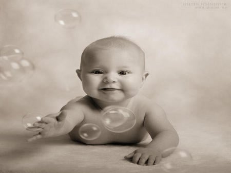 bubbles - e baby, l, u, b