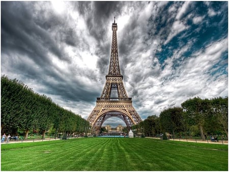 Eiffel Tower 1 - clouds, blue, tower, hot, grass, cool, eiffel, green, france, sky