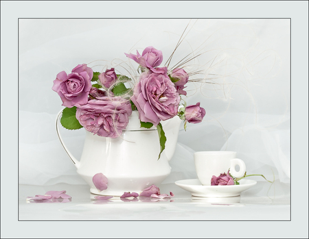 still life - flower, purple, rose, cool, beautiful, flowers, photo, bouquet, still life, cup, roses, kettle, nice, photography