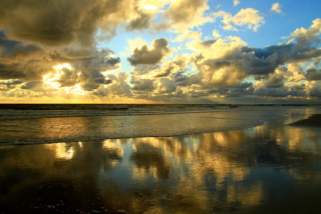 sunset - nice, rays, ocean, beach, sky, landscape, photography, water, sunset, cool, clouds, beautiful, hdr, photo, sea, sunrise