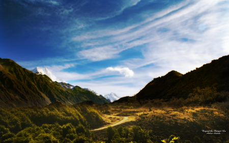 Beyond the Shangri-la - road, blue sky, shangri-la, mountains