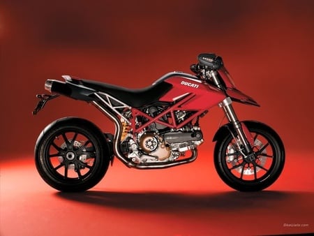 Hypermotard