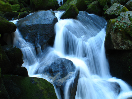 Green Falls - mossy, boulders, waterfall, rocky