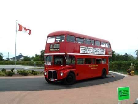 Double decker bus