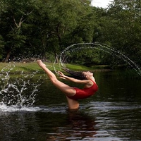 WET DANCER