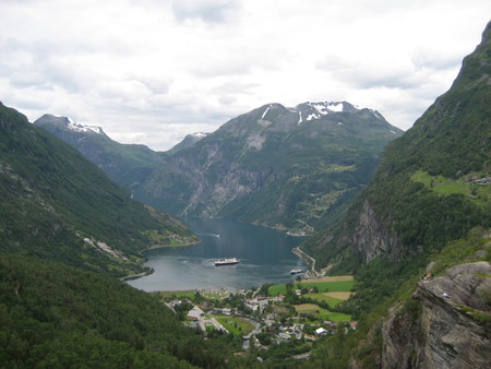 Fjord Town - cliff edge, mountains, lake, town