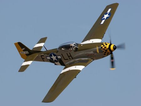 North American P-51 Mustang - rolls-royce merlin engine, p 51, united states air force, world war two, us air force