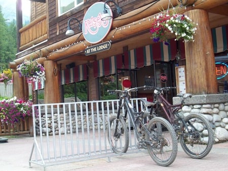 AT THE LODGE - bike, dh, lodge, bc