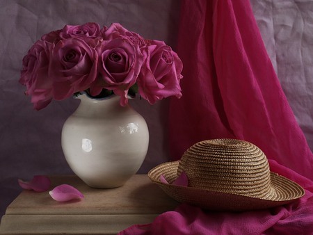 Roses - pink, vase, straw hat, silk, roses, petals, nice, hat, table