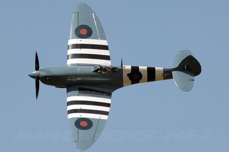 Spitfire Mk 9 (D-Day Markings) - royal air force, raf, spitfire, world war two