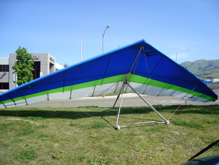 Delta Hang Glider - kite, sky, hang glider, delta