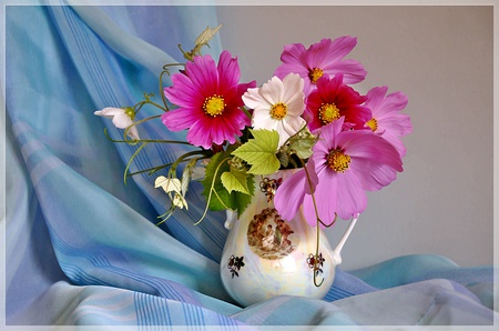 still life - nice, photography, bouquet, gentle, still life, vase, cool, beautiful, jug, flowers, photo, flower, harmony