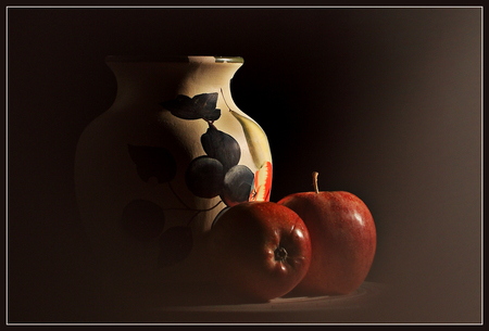 still life - art photo, one vase and two apples, still life, elegant