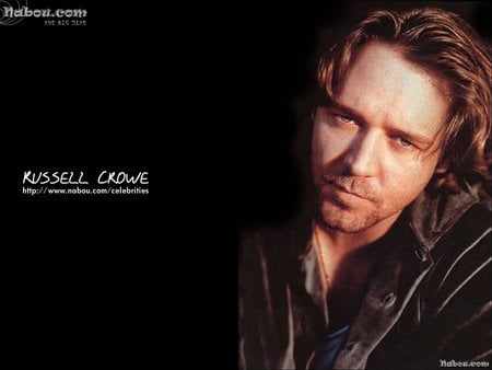 Russell Crowe - male, handsome, lips, actor, look, beautiful eyes, hair