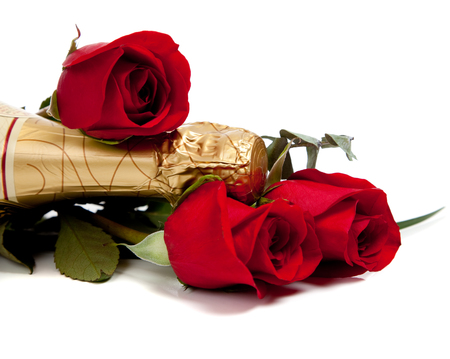 romance - nice, drink, roses, photography, champagne, bouquet, rose, cool, red, beautiful, romance, holiday, bottle, flowers, flower