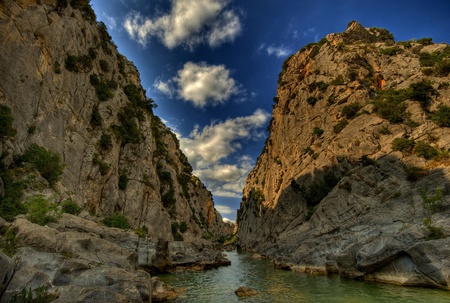 Beautiful Mountains - beauty, sky, trees, peaceful, water, mountains, nature, view, river, beautiful, clouds, colors