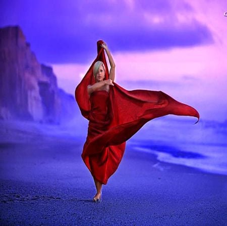 WALKING OCEANSIDE - dress, oceanside, red, woman