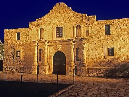 The Alamo - famous, building, battle site, battle, soldiers, mission, structure, history