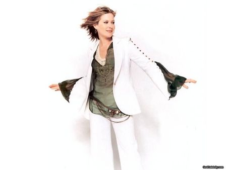 Dido Armstrong - pretty, female, singer, nice white dress, green blouse