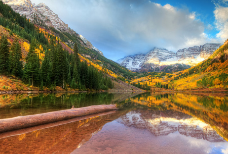 Beautiful place - lake, water, mountain, autumn