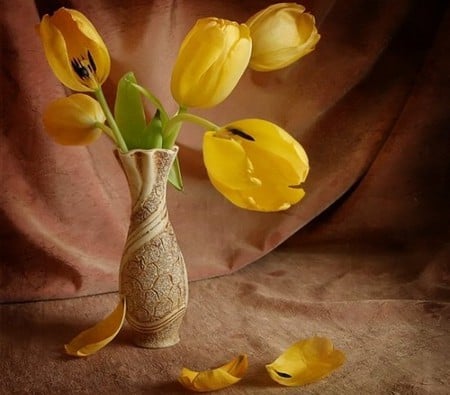 yellow tulip - nice, tulip, yellow, vase