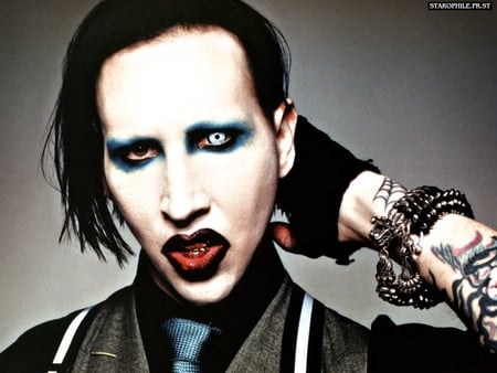 marilyn manson - nice one