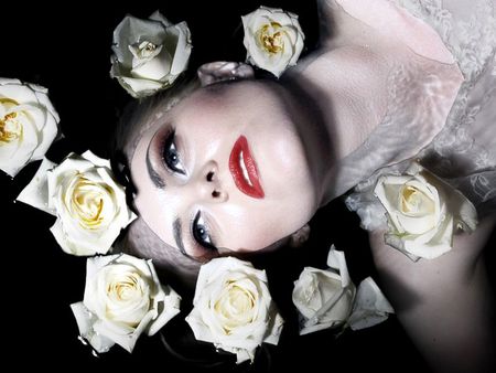 BEAUTIFUL WOMAN -WHITE ROSES - pretty, beautiful, eyes, white roses, black, lips, white, woman, face, inosence