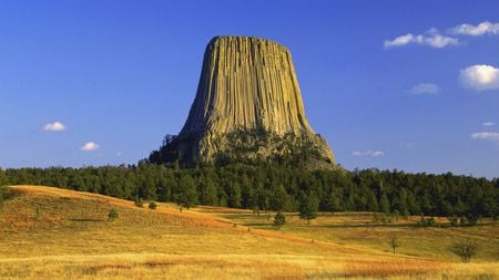 Devils Tower in Autumn - devils-tower, prairie, state, claws, forests, picture, nature, mountain, autumn, native american, mountains, cool, near, wyoming, blue, sky, stripes, holy, clouds, devils tower