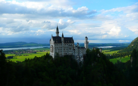 NEUSCHWANSTEIN CASTLE, Bavarian , Germany