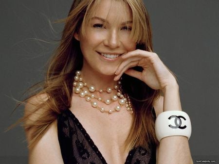 Ellen Pompeo - pretty blue eyes, necklace, female, cute, nice smile, long hair, actress