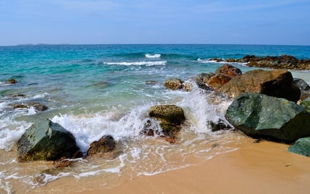 Morning Star Beach - nature, beaches, sky, ocean, blue, beautiful, rocks, waves