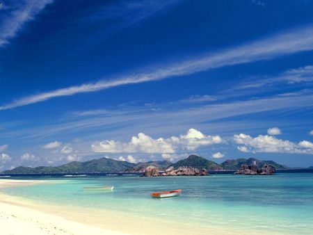 Silent Drifting The Seychelles - nature, oceans, beaches, sky