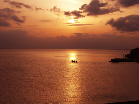 Sunset - water, light, sunset, nature, sun