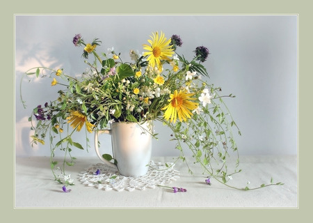 still life - elegant, beautiful, photography, lace, photo, cool, flower, bouquet, harmony, flowers, nice, cup