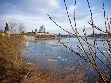 Kremlin in Pskov - russia, river, orthodoxy, kremlin, spring, pskov