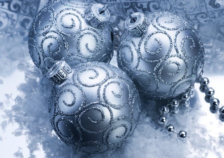 Christmas Balls - pretty, magic, shiny, holiday, glitter, ornaments, merry christmas, xmas, nice, swirls, pearls, ball, happy new year, beautiful, balls, photography, beads, beauty, lovely, christmas, silver, new year, string