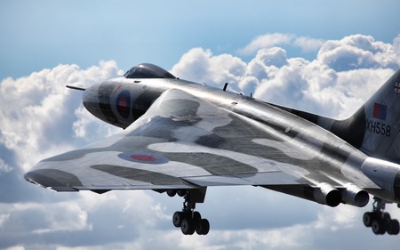 Avro Vulcan - vulcan, raf, bomber, avro