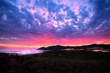 Ruffles - horizon, shore, water, ruffled clouds, blue and pink, rocks